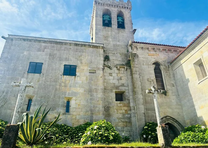 Holibai, Amodino, Agradable Y Hogareno Apto Con Parking, Baiona